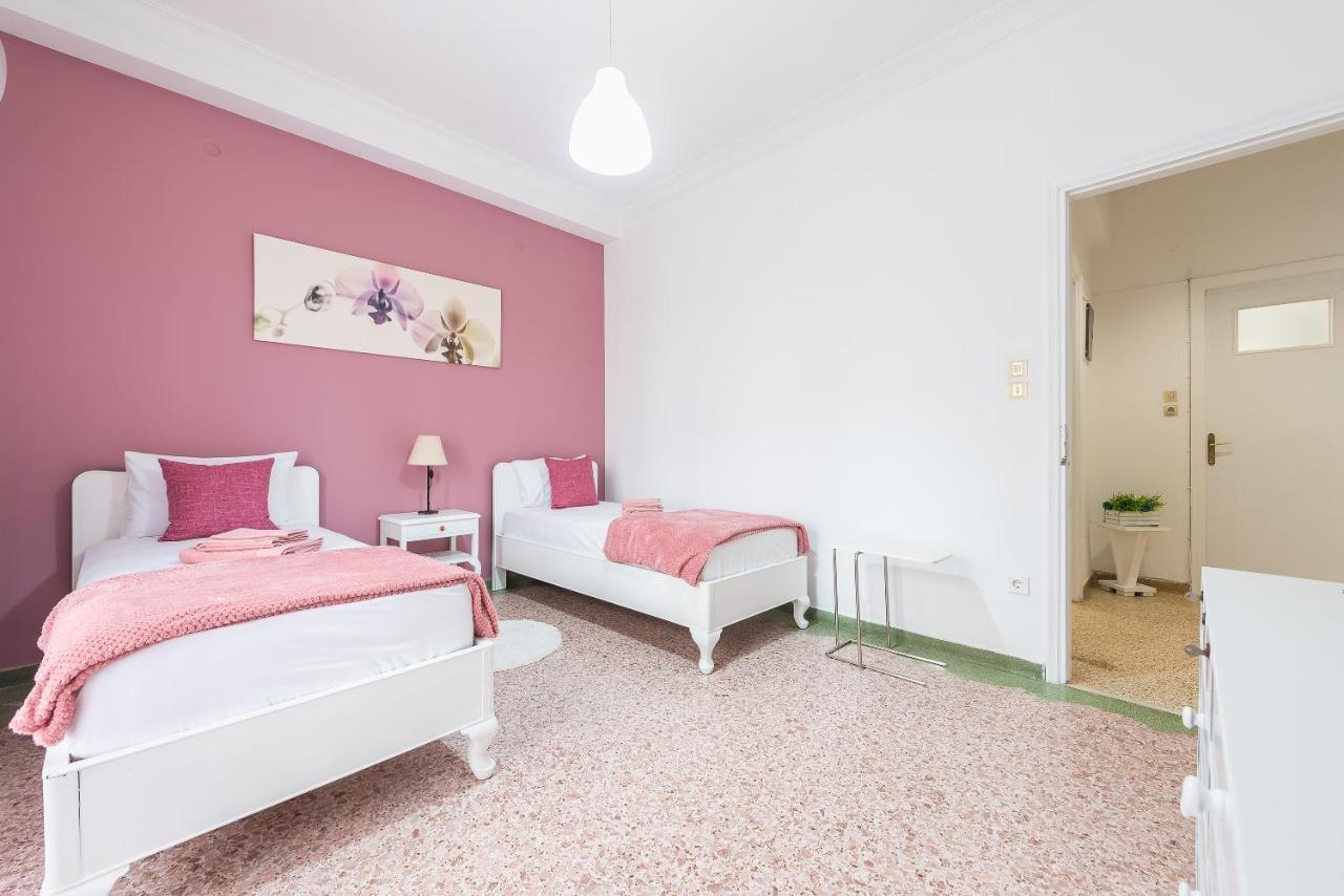 Private Rooms Athens - Shared Bathroom Luaran gambar